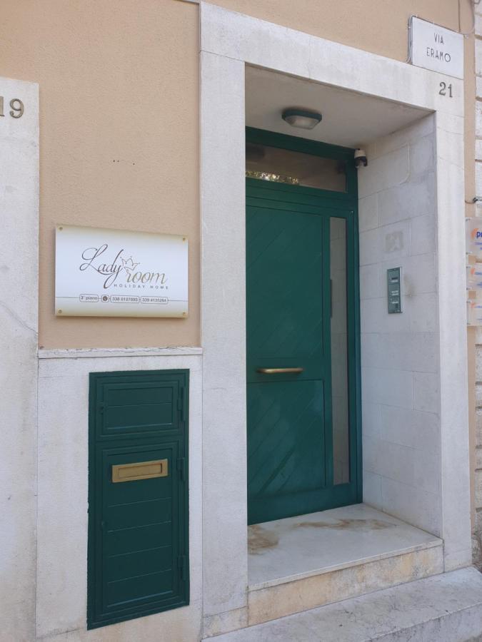 Lady Room Тури Екстериор снимка