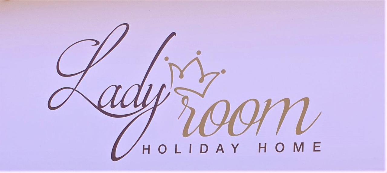 Lady Room Тури Екстериор снимка